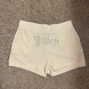 NWOT juicy couture shorts size medium